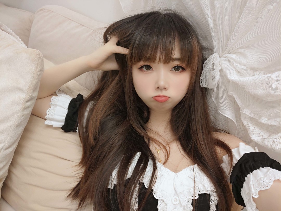 《对镜女仆》雪琪SAMA用镜头记录生活之美，带你领略她的日常-爱看兔